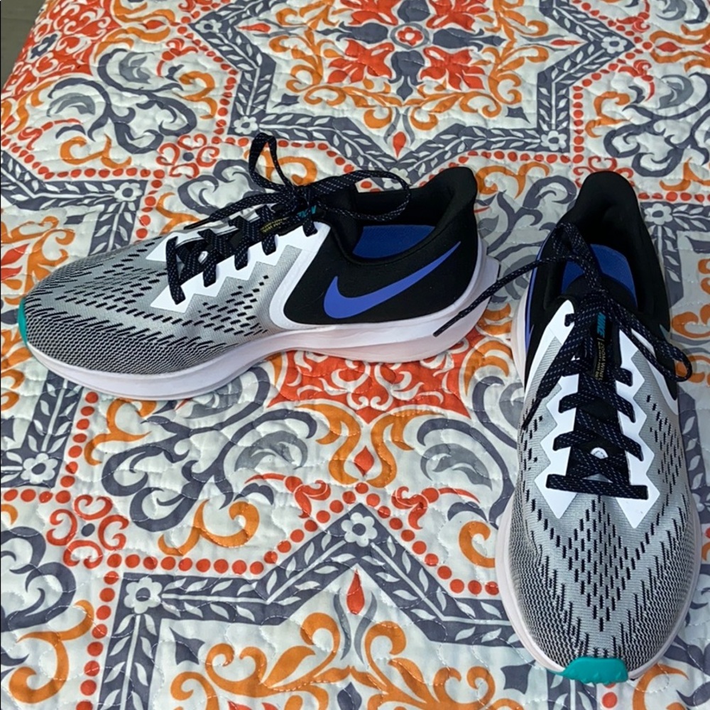 Nike Zoom Runners